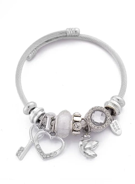 潘多小天鹅拉手镯欧美流行饰品爱心钥匙手串ins爆款首饰串珠手链