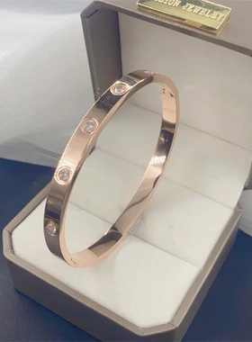 现货卡家手镯love男女情侣不锈钢手环钛钢简约时尚经典手镯