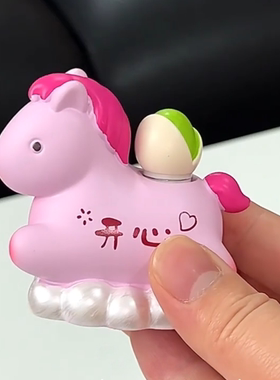 2026马年小摆件马上发财新年吉祥物办公桌面招财装饰趣味生日礼物