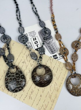 复古民族风豹纹吊坠长款项链女y2k亚文化锁骨链个性潮酷饰品配饰