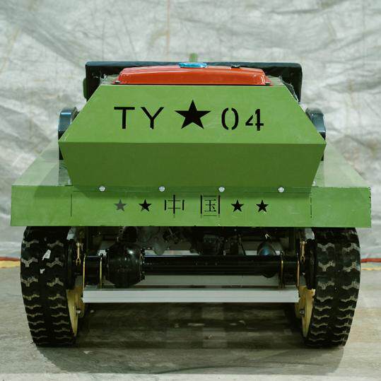 All-terrain two-person amusement tank adult snow tank snowmobile off-road ATV kart track sand
