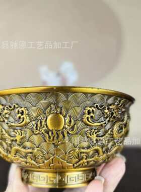 仿古双龙戏珠古金碗古玩收藏大清乾隆年制家居摆件双龙碗摆件