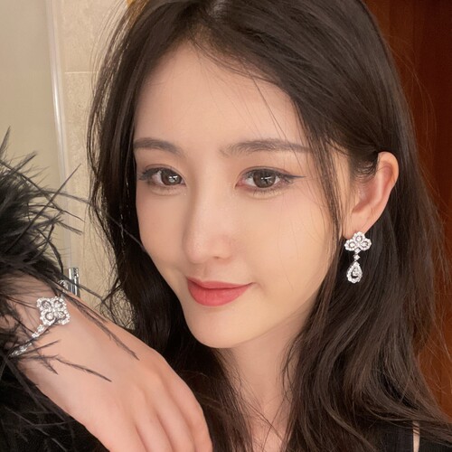 Loop花园中长款花形水滴满钻耳拍耳环女925纯银重工高级感三叶花 - 图0