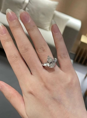 3克拉三石梨形水滴戒指女925银