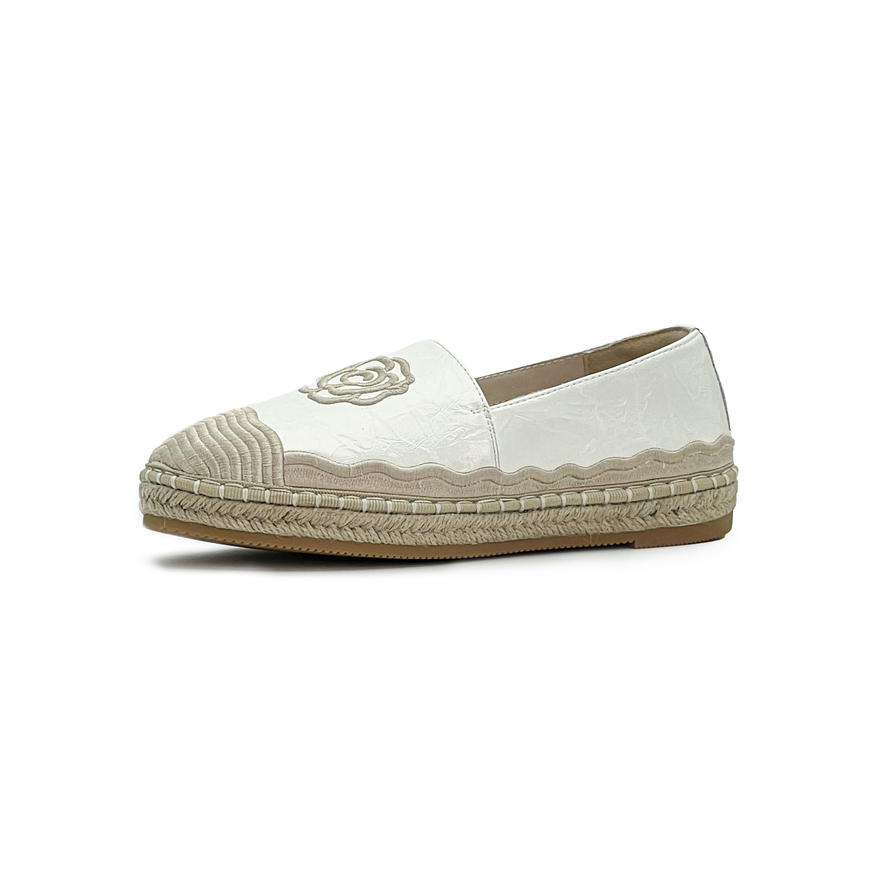 2025新款真皮渔夫鞋女透气刺绣乐福鞋小香风平底懒人休闲单鞋女鞋,淘宝优惠券,粉丝福利购,淘宝优惠卷