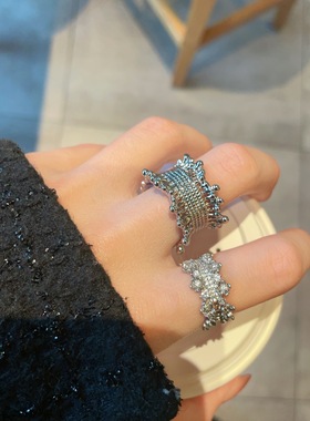 银色编织戒指小众百搭锆石指环