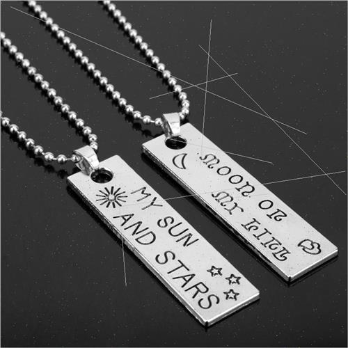 New couple necklaces personalized simple stars and moon lett-图2