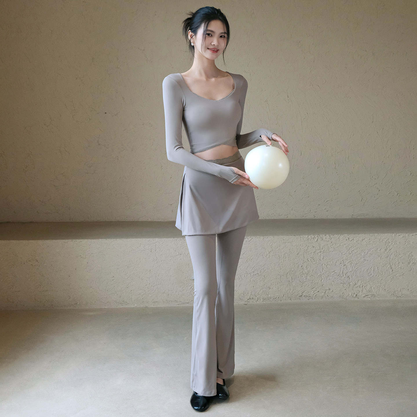 瑜伽服女秋冬紧身显瘦带胸垫运动上衣绝美长袖普拉提训练健身套装,淘宝优惠券,粉丝福利购,淘宝优惠卷