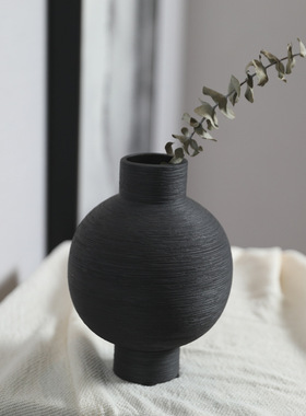 现代侘寂风黑色陶瓷花瓶摆件  客厅干花插花桌面创意花器软装饰品