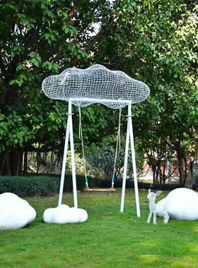 户外美陈玻璃钢不锈钢镂空云朵售楼部草坪处园林景观小品雕塑摆件