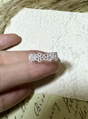 S925纯银《蕾丝花》花间蝶舞镂空花朵戒指女小众设计轻奢戒指