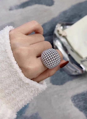 金属感镂空圆球戒指女