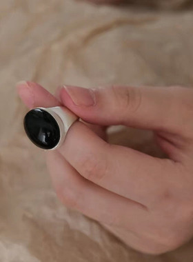 简约椭圆白玛瑙戒指女