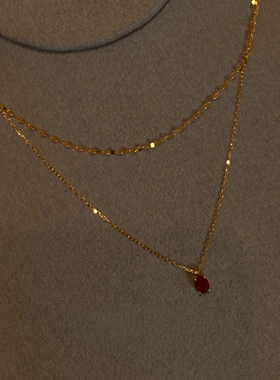 金色鱼鳞链叠戴红宝石吊坠项链