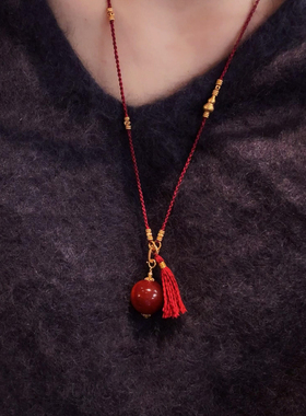 新中式复古红色编绳葫芦吊坠项链