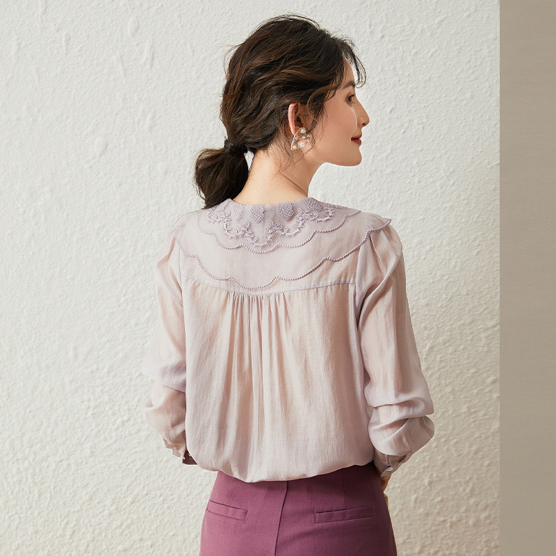 白鹿语娃娃领天丝衬衫秋款甜美减龄小清新