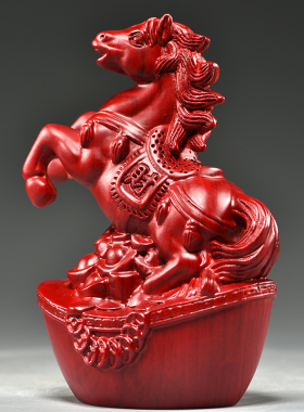 马到成功客厅摆件花梨木