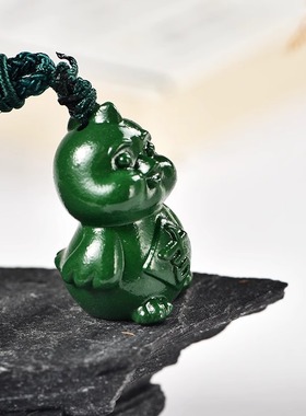 绿色木头雕刻小鸡吊坠红木实木十二生肖木质木小鸡吉祥物木制挂件