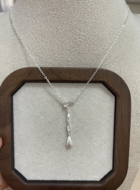足银990纯银水滴项链女小众设计感高级轻奢气质百搭锁骨链