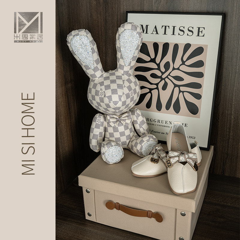 样板间儿童房衣柜摆件衣帽间软装饰品女孩公主房连衣裙卡通兔子包,淘宝优惠券,粉丝福利购,淘宝优惠卷