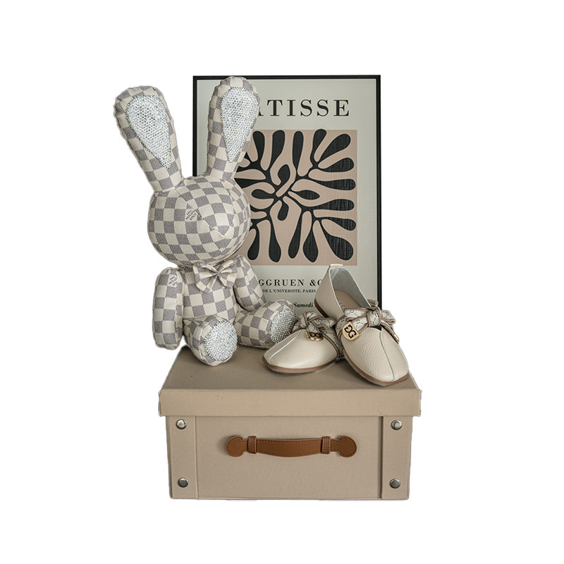 样板间儿童房衣柜摆件衣帽间软装饰品女孩公主房连衣裙卡通兔子包,淘宝优惠券,粉丝福利购,淘宝优惠卷