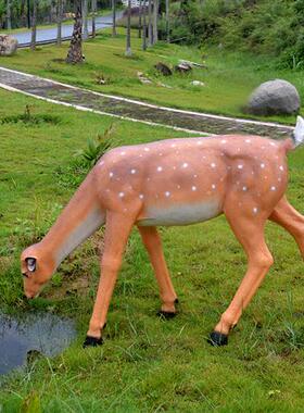 仿真梅花鹿摆件户外玻璃钢动物雕塑园林景观小品小区庭院草坪装饰