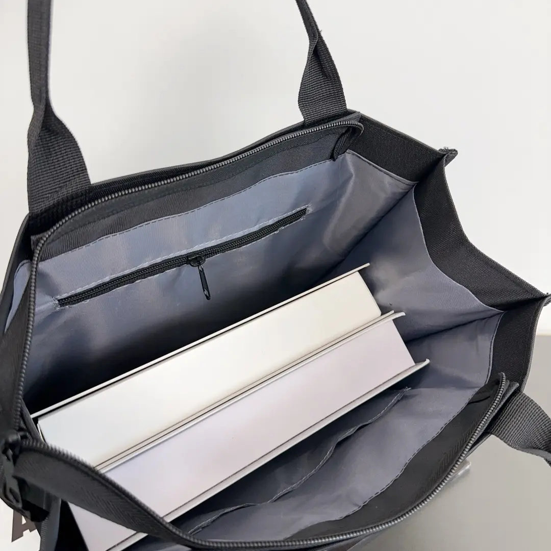 新款FASHION轻职风便携式春季手提包肩包时尚健身黑色dk布包,淘宝优惠券,粉丝福利购,淘宝优惠卷