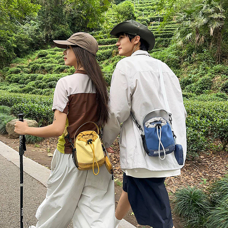 夏季新品乐途系列轻户外徒步斜挎手机包便携水壶包男女,淘宝优惠券,粉丝福利购,淘宝优惠卷