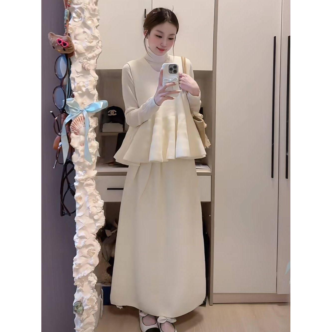 法式气质小香风简约高级感三件套女冬新款长袖+背心+半裙显瘦套装,淘宝优惠券,粉丝福利购,淘宝优惠卷