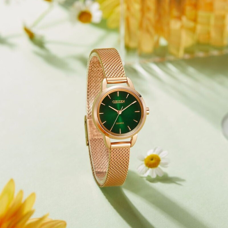 Directly operated fashion style stainless steel women's watch
