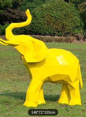 户外园林景观玻璃钢仿真彩绘大象雕塑几何长颈鹿商场装饰大型摆件