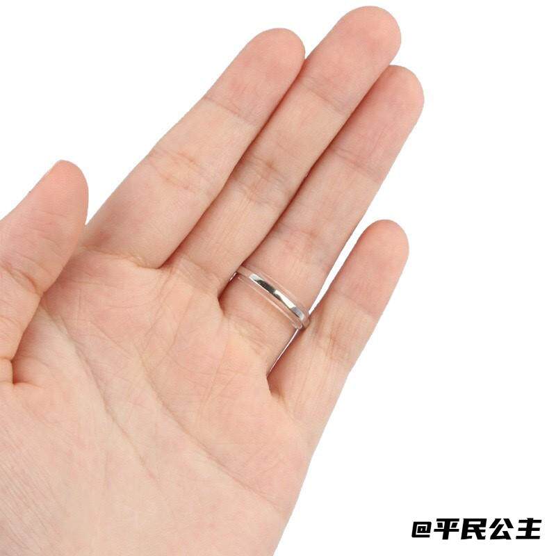 Gasket to prevent falling and adjust the ring size for comfort
