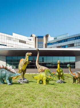 大型仿真恐龙雕塑玻璃钢商场美陈幼儿园草坪景区广场座椅龙蛋摆件