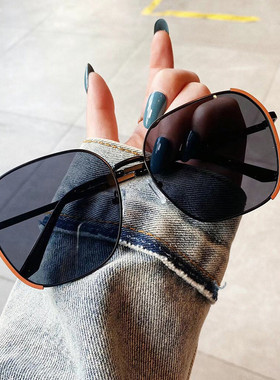 新款渐变偏光墨镜女款防紫外线防晒开车适合圆脸的显脸小潮太阳镜