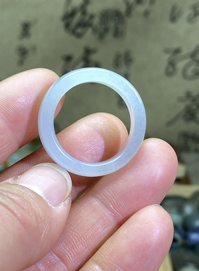 和田玉白青花籽料卡20大圈口戒指复古国风文玩珠串挂饰玉环戒圈