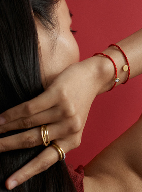 小圆牌红绳手链MonicaVinader