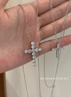 轻奢超闪镶钻十字架毛衣项链女叠戴卫衣链高级感锁骨链配饰