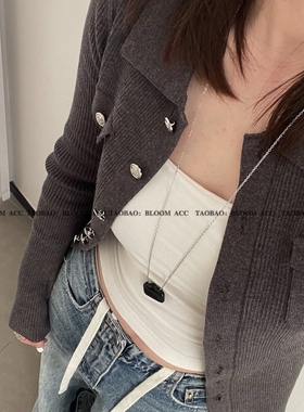 2025新款方形金属酒壶吊坠长款项链简约轻奢小众设计感黑绳毛衣链