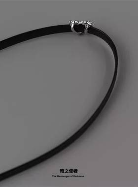 镶钻爱心颈链黑色锁骨链皮绳颈带气质高级感choker项链女脖子配饰