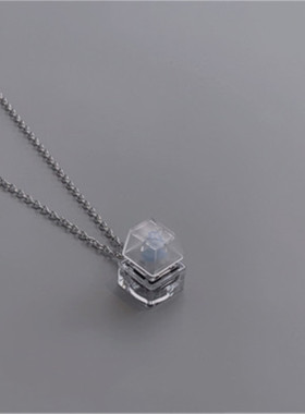 Lamp Keyboard Button Pendant Necklace for Women Men Egirl Pu