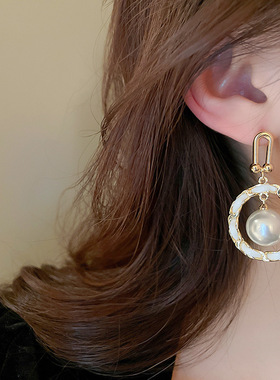 2023 New Arrival  Simulated-pearl Leather Letter Geometric