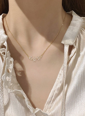 Stainless Steel Flower Petals Pendant Necklace for Women