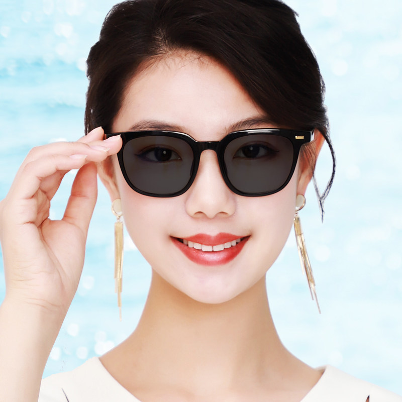 新款变色老花镜看远看近能开车墨镜 越年轻老花镜