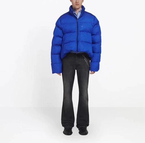 Синяя цветная шапка для отдыха, пуховик