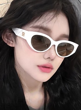 日本品质高级感白色墨镜女偏光太阳镜防紫外线防晒新款时尚素颜显