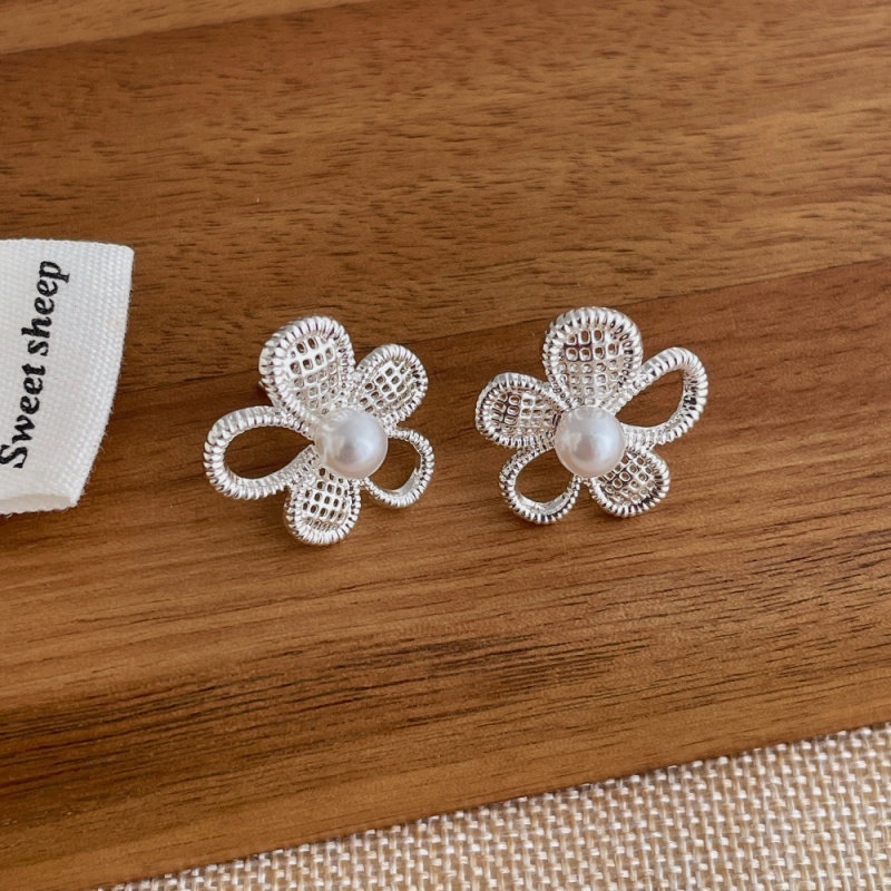 小众设计花丝刺绣镂空花朵耳环女法式简约高级感优雅气质耳钉耳饰,淘宝优惠券,粉丝福利购,淘宝优惠卷