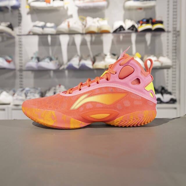 Li Ning Yushuai 19 ເກີບ​ບານ​ສະ​ເກັດ​ບານ​ສະ​ຫນັບ​ສະ​ຫນູນ​ຜູ້​ຊາຍ​ກາງ​ເທິງ​