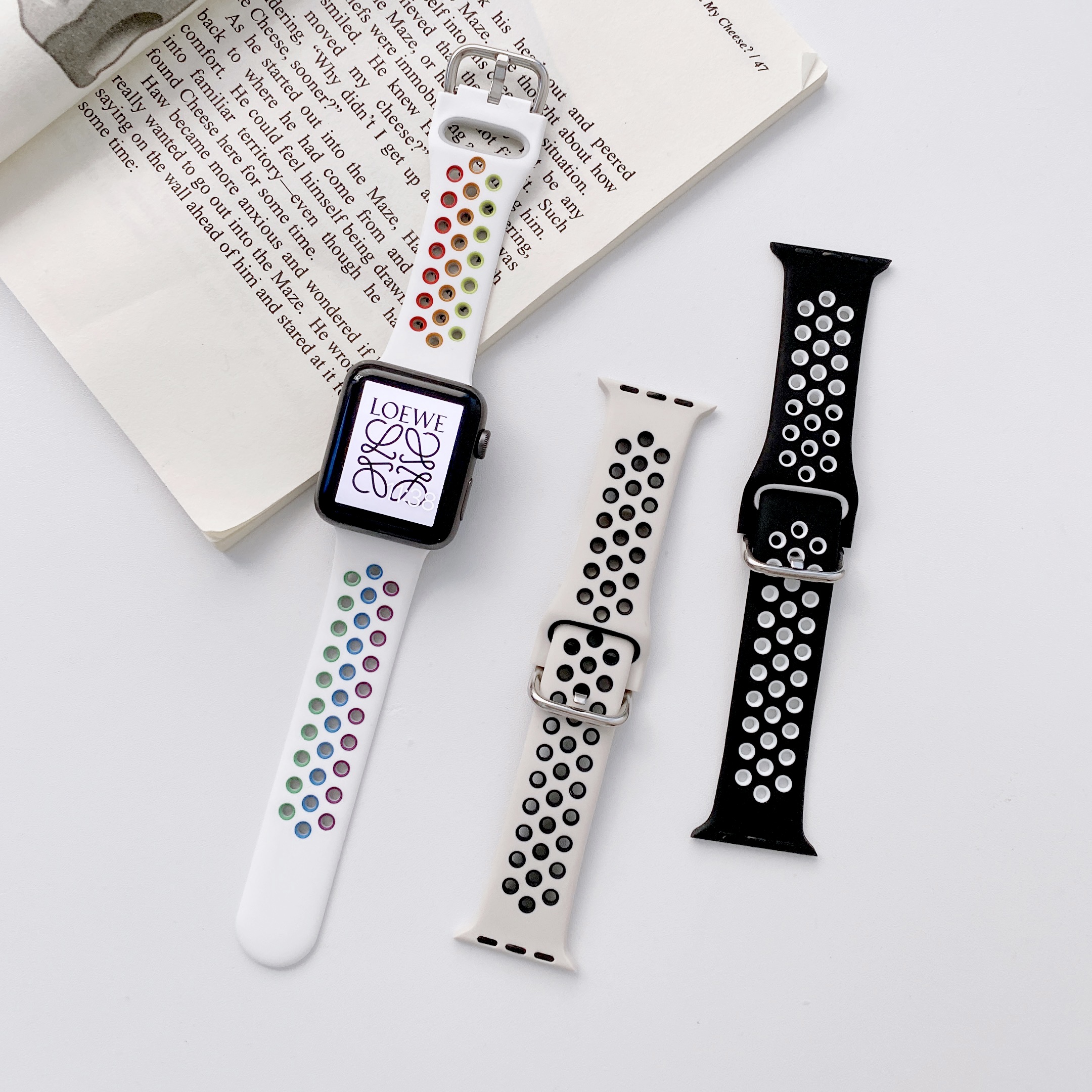 适用apple watch9/8/7/se2硅胶手表带苹果手表iwatch ultra 10代s10运动腕带49/45mm针扣耐克彩虹表带41mm46 - 图1