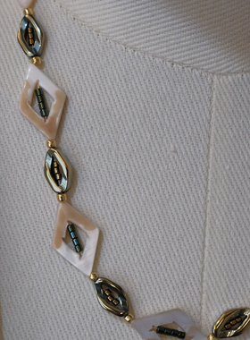 2025新款异形捷克琉璃紫色猛晃颈链项链毛衣链