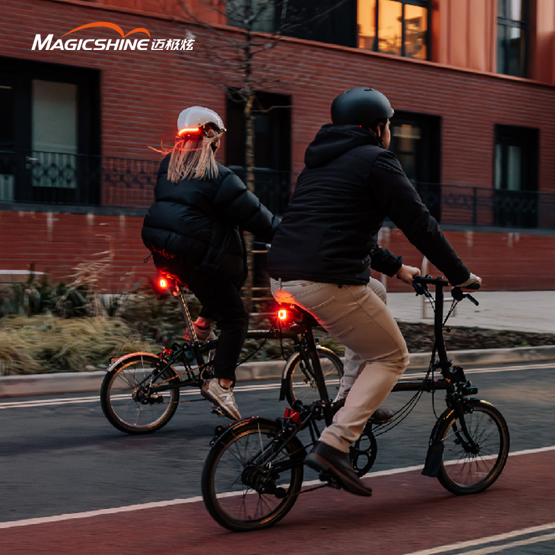 迈极炫小布折叠自行车夜骑灯折叠车前灯尾灯套装VTG1000 - 图2